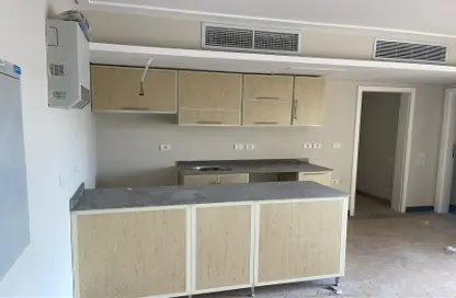 Apartment - 2 Bedrooms - 3 Bathrooms for rent in New Giza - Cairo Alexandria Desert Road - 6 October City - Giza
