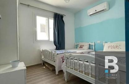 Apartment - 3 Bedrooms - 2 Bathrooms for sale in Mountain View - Ras Al Hekma - North Coast