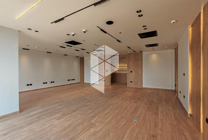 8440043 - Property Image 2