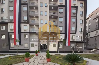 شقة - 3 غرف نوم - 1 حمام للبيع في طريق بلبيس - خط 10 - الحي الثالث - مدينة العبور - القليوبية