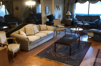 Apartment - 3 Bedrooms - 3 Bathrooms for rent in Shooting Club Street - Dokki - Giza