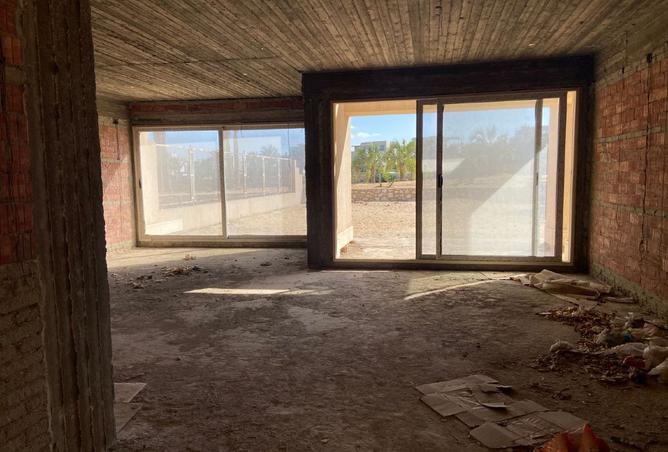 8033808 - Property Image 3