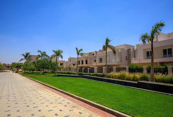 Townhouse - 3 Bedrooms - 3 Bathrooms for sale in Atrio - Sheikh Zayed Compounds - Sheikh Zayed City - Giza