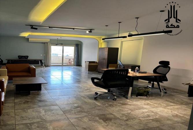 8064019 - Property Image 3