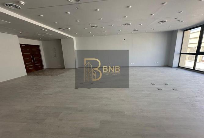 8024048 - Property Image 3