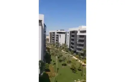 Apartment - 3 Bedrooms - 2 Bathrooms for sale in Madinaty - Cairo