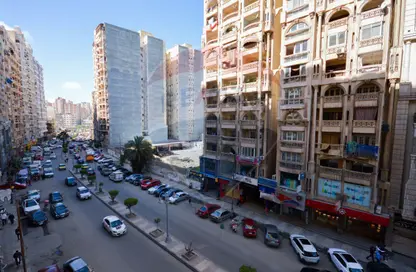 شقة - 3 غرف نوم - 3 حمامات للبيع في سموحة - حي شرق - الاسكندرية