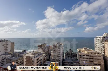 شقة - 4 غرف نوم - 3 حمامات للبيع في شارع ابو قير - سبورتنج - حي شرق - الاسكندرية