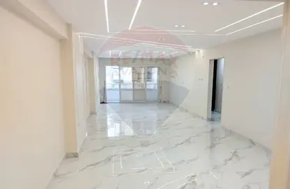 Apartment - 3 Bedrooms - 2 Bathrooms for rent in Grand View - Smouha - Hay Sharq - Alexandria