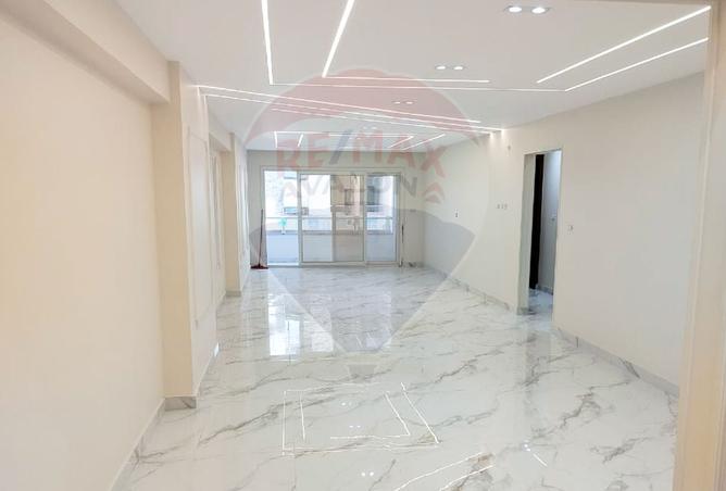 8023465 - Property Main Image