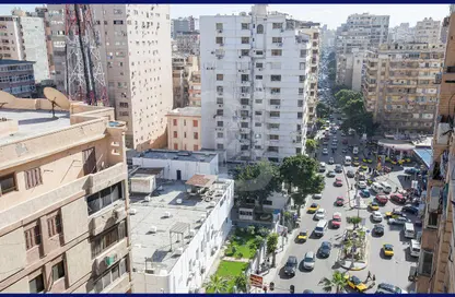 شقة - 3 غرف نوم - 2 حمامات للبيع في ميدان جليم - جليم - حي شرق - الاسكندرية