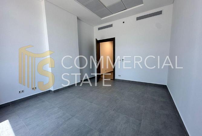 8025831 - Property Image 2