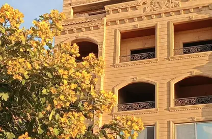 Apartment - 2 Bedrooms - 2 Bathrooms for sale in South Lotus - El Lotus - New Cairo City - Cairo