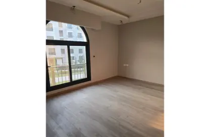 شقة - 3 غرف نوم - 3 حمامات للايجار في فيلدج ويست - كمبوندات الشيخ زايد - الشيخ زايد - الجيزة