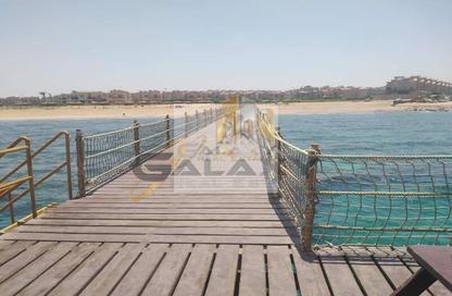 (بنتهاوس  (روف - 2 غرف نوم - 1 حمام للبيع في بياسيرا - العين السخنة - السويس