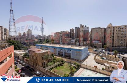 شقة - 3 غرف نوم - 2 حمامات للبيع في طريق ابو قير - زيزينيا - حي شرق - الاسكندرية