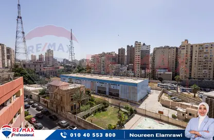 شقة - 3 غرف نوم - 2 حمامات للبيع في طريق ابو قير - زيزينيا - حي شرق - الاسكندرية