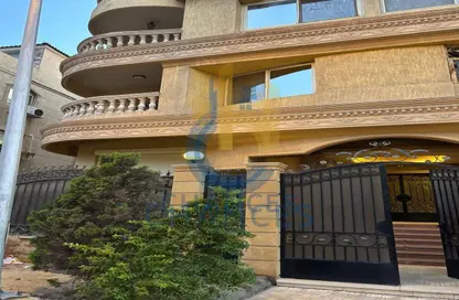 Duplex - 4 Bedrooms - 4 Bathrooms for sale in Henry Barakat St. - The 1st Settlement - New Cairo City - Cairo