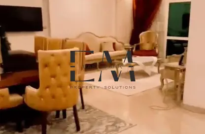Apartment - 3 Bedrooms - 2 Bathrooms for rent in Amin Al Rafaey St. - Dokki - Giza