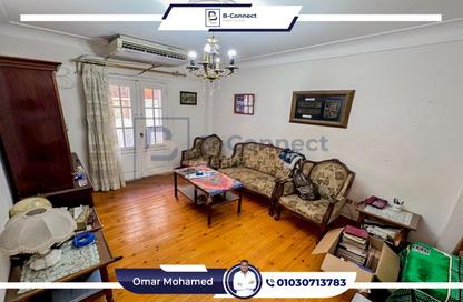 Apartment - 3 Bedrooms - 1 Bathroom for sale in Camp Chezar - Hay Wasat - Alexandria