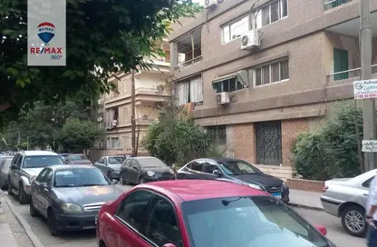 طابق كامل - استوديو - 6 حمامات للبيع في شارع الشيخ علي عبد الرازق - ميدان الحجاز - النزهة - القاهرة