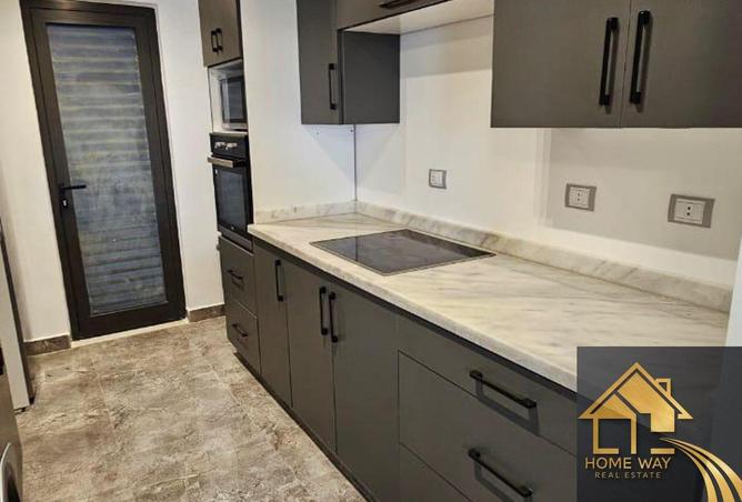 8260020 - Property Image 2