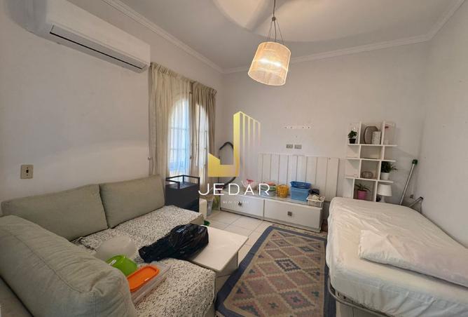 8040206 - Property Image 2