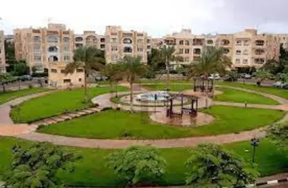 Apartment - 4 Bedrooms - 3 Bathrooms for sale in Beverly Hills - Sheikh Zayed Compounds - Sheikh Zayed City - Giza