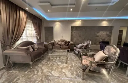 شقة - 2 غرف نوم - 2 حمامات للايجار في حياتى ريزيدنس - المستثمرين الشمالية - مدينة القاهرة الجديدة - القاهرة