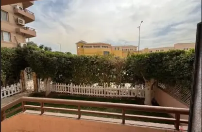 Apartment - 2 Bedrooms - 1 Bathroom for rent in Al Rehab - New Cairo City - Cairo
