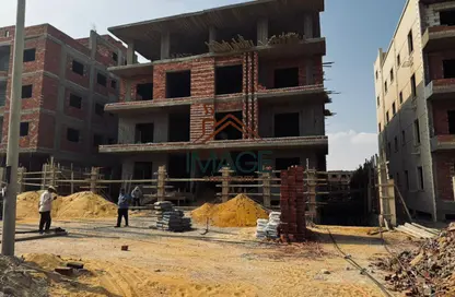 Apartment - 2 Bedrooms - 2 Bathrooms for sale in Bait Alwatan - The 5th Settlement - New Cairo City - Cairo