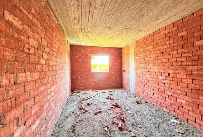 8182511 - Property Image 2