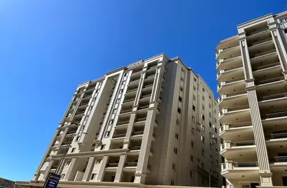 شقة - 3 غرف نوم - 2 حمامات للبيع في شارع مدخل شركة النقل والهندسة - سموحة - حي شرق - الاسكندرية