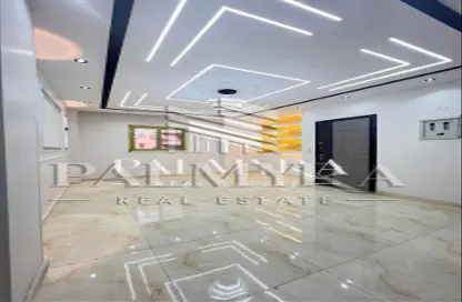 Apartment - 3 Bedrooms - 2 Bathrooms for sale in Doctor Mohammed Badawi St. - 2nd District - 6 October City - Giza