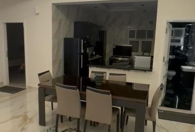 8087752 - Property Image 2