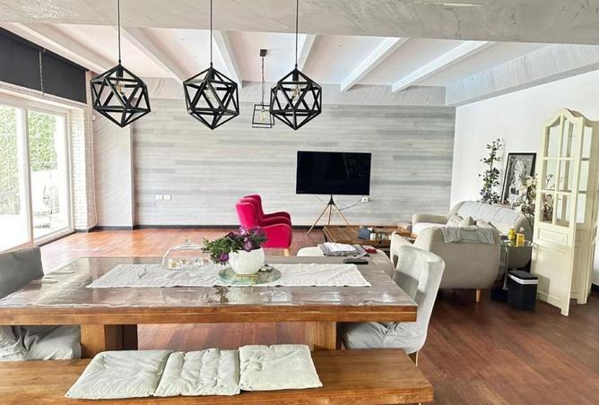 8191903 - Property Image 2