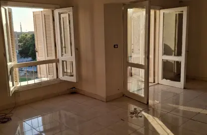 شقة - 2 غرف نوم - 1 حمام للبيع في الحي الحادي عشر - مدينة 6 أكتوبر - الجيزة