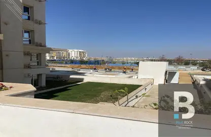 Apartment - 2 Bedrooms - 2 Bathrooms for sale in Mountain View iCity October - 6 October Compounds - 6 October City - Giza