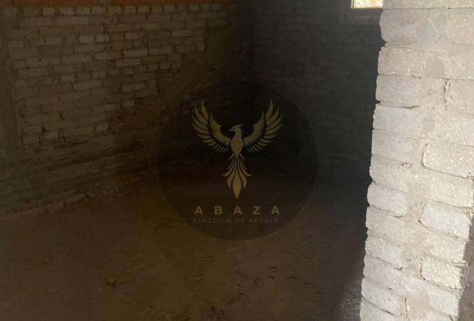 8169902 - Property Image 2