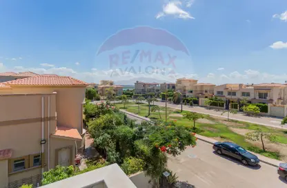 فيلا - 5 غرف نوم - 8 حمامات للبيع في اليكس ويست - كمبوندات الاسكندرية - الاسكندرية