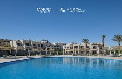 Chalet - 2 Bedrooms - 3 Bathrooms for sale in Makadi Orascom Resort - Makadi - Hurghada - Red Sea