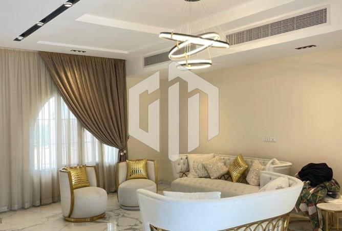 8073742 - Property Image 3