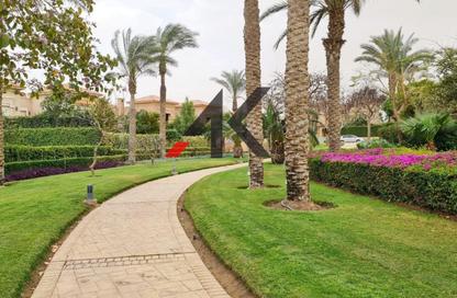 فيلا - 6 غرف نوم - 5 حمامات للبيع في سيزونز ريزيدنس - امتداد المستثمرين الشمالية - مدينة القاهرة الجديدة - القاهرة