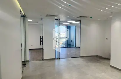مساحات مكتبية - استوديو - 2 حمامات للايجار في مول هايد بارك بيزنس - شارع التسعين الجنوبي - التجمع الخامس - مدينة القاهرة الجديدة - القاهرة