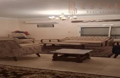 فيلا - 3 غرف نوم - 3 حمامات للبيع في شارع ام كلثوم - الرحاب المرحلة الثالثة - الرحاب - مدينة القاهرة الجديدة - القاهرة