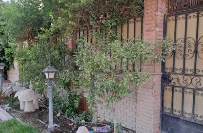 شقة - 3 غرف نوم - 2 حمامات للبيع في شارع يوسف صبري أبو طالب - الحي السابع - مدينة العبور - القليوبية