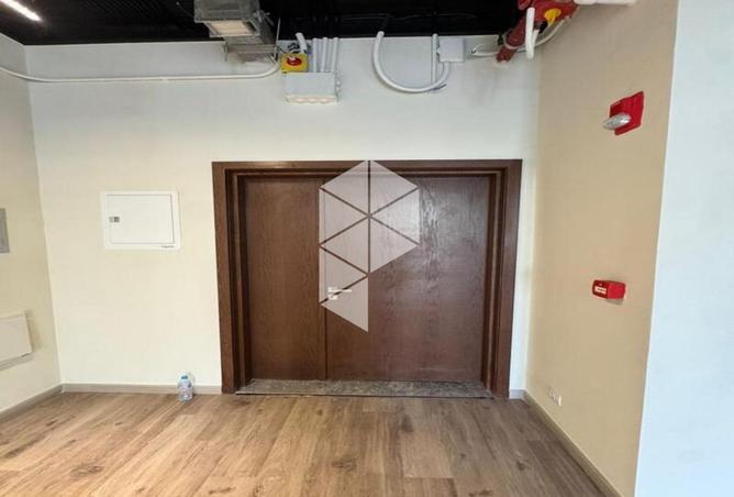 8082916 - Property Image 3