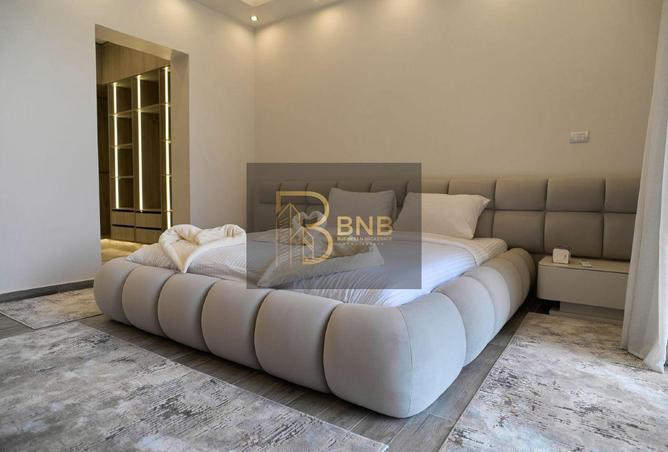 8380641 - Property Image 2