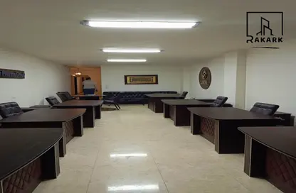 مساحات مكتبية - استوديو - 3 حمامات للايجار في شارع مصطفي النحاس - المنطقة السادسة - مدينة نصر - القاهرة