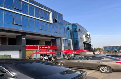 Retail - Studio - 2 Bathrooms for rent in Zayed Dunes Complex - 6th District - Sheikh Zayed City - Giza